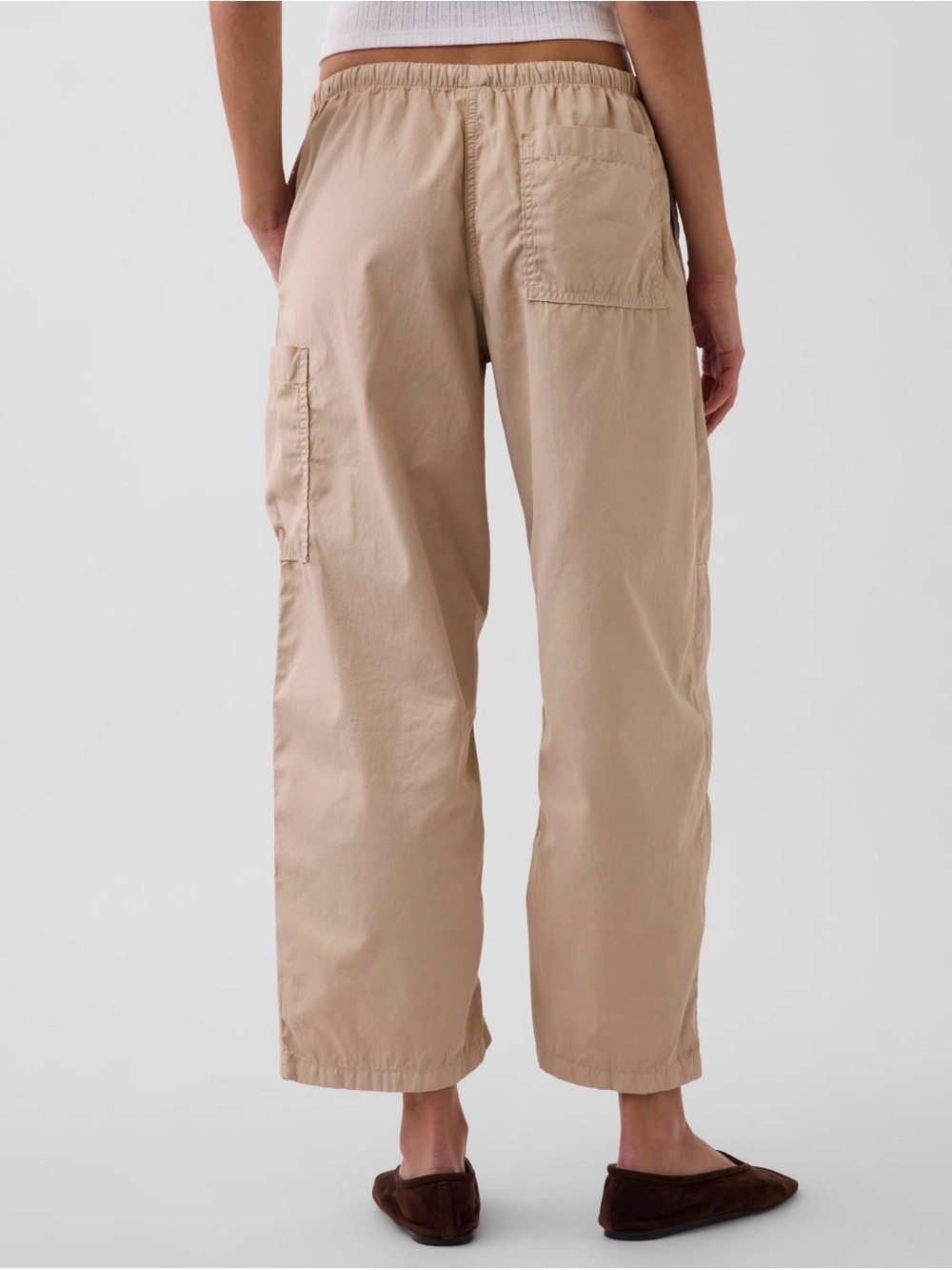 GAP Mid Rise Barrel Utility Pant - Picture 2 of 4
